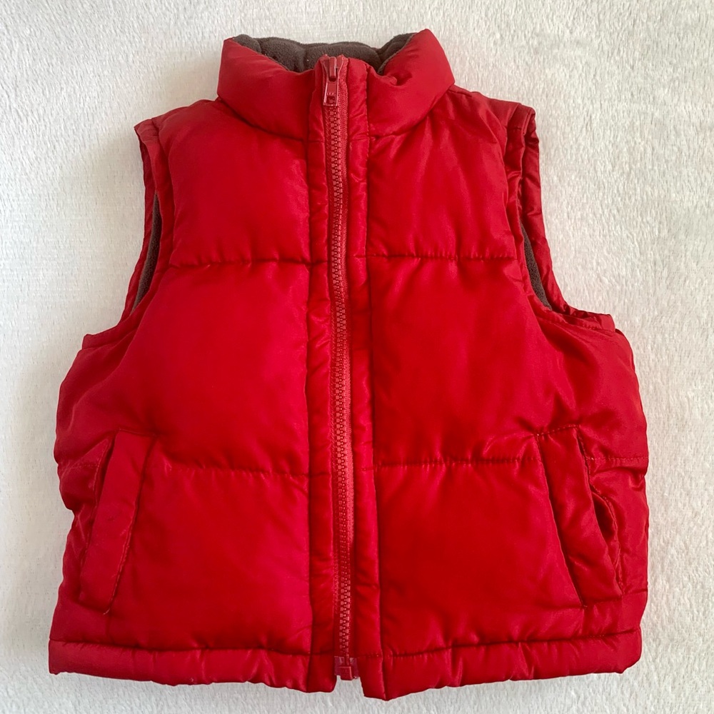 Crazy 8 Apple Red Puffer Vest Fleece Lining Size 2/3